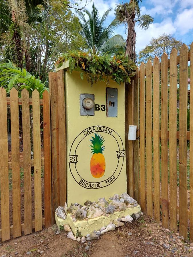 Casa Oceana Bed & Breakfast Бокас дел Торо Екстериор снимка